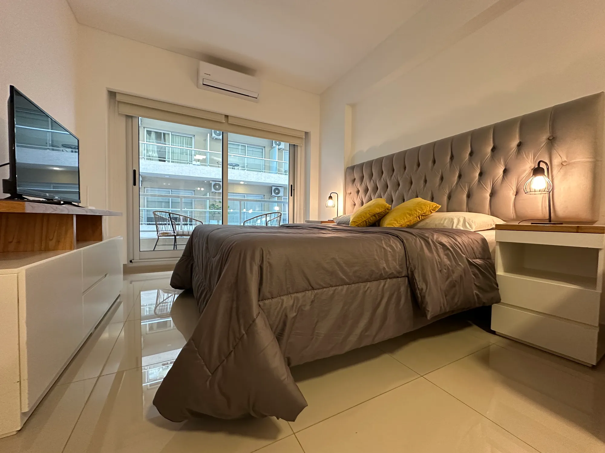 Excelente estudio con piscina en casco histórico 6